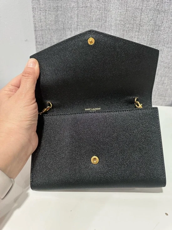 Authentic yves saint Laurent black uptown chain wallet. - Picture 4 of 15